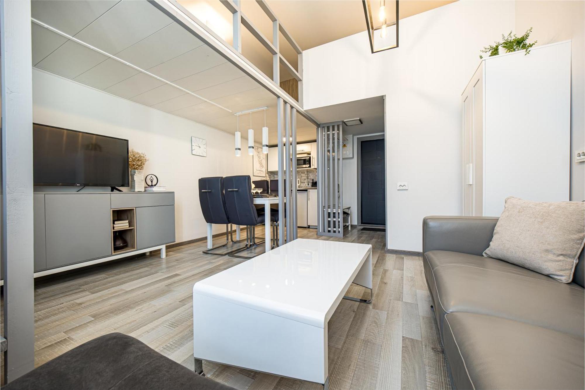 Loft Apartment In Klaipeda Oldtown Exterior photo